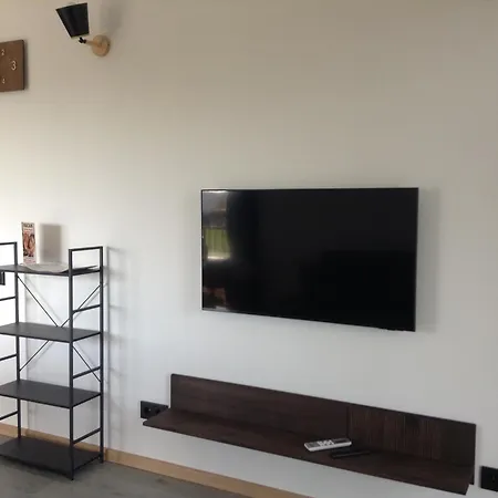 Aparthotel Nafta Lux