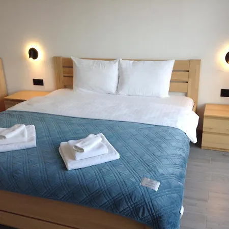 Aparthotel Nafta Lux *