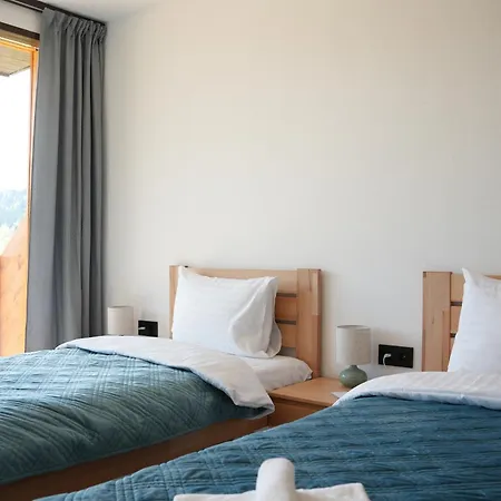 Aparthotel Nafta Lux